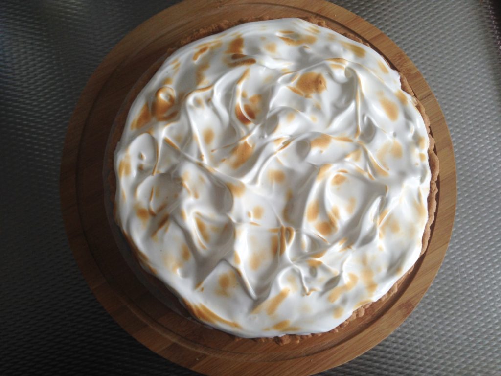 lemon meringe pie (37)